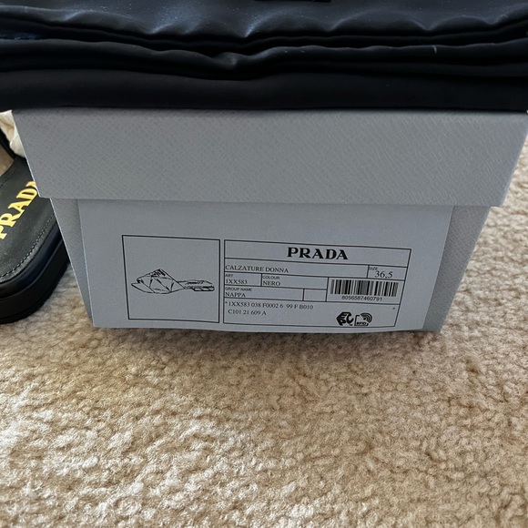 Authentic Prada quilted lambskin nappa leather flat sandals mules black 6.5 SOLD - Picture 6 of 13